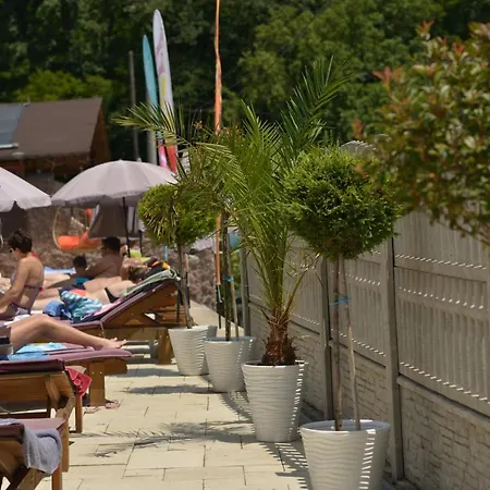 Hotel Pensiunea Deian-clisura Dunarii Moldova Noua